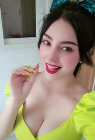 Karen Anne Tuazon (@karen_anne29) #cleavage  #red lips  #sexy 