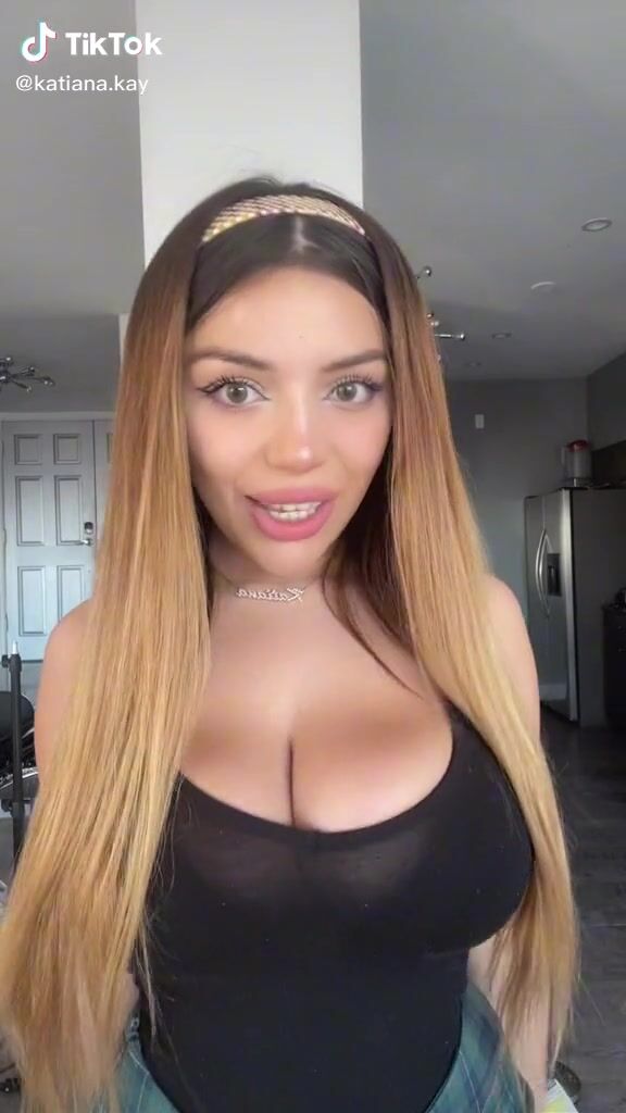 Katiana Kay (@katiana.kay) #cleavage #bouncing boobs #big... | yephot.com