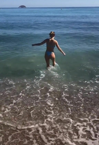 Laura Rodero (@lauraarodero) #beach  #bikini  «Vaya FAIL»