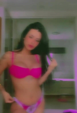Mah Tavares (@mah_tavaress__) #bikini  #firefly rose bikini  «Amando esse biquíni»