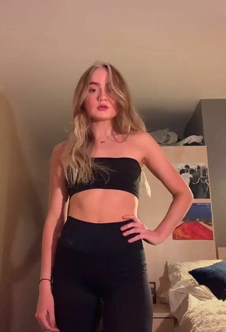 Mia Ruby (@miaruby) #tube top  #black tube top  «Having a little Quinn fabray...»