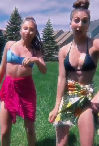 Melanie Wilking (@wilkingsister) #bikini top  «Enjoying the sun today☀️How’s...»