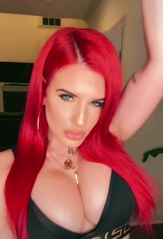 Justina Valentine (@justinavalentine) #big boobs  #cleavage  #crop top  #black crop top  «The switch up tho    #viral...»