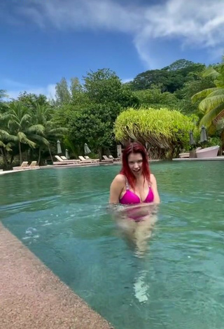 Shelby Olya (@olyashelby) #swimming pool  #cleavage  #bikini  #pink bikini 