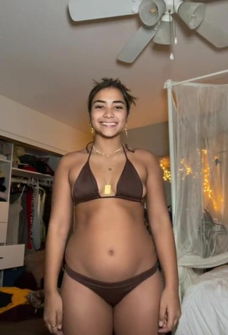 Sienna Mae Gomez (@siennamaegomezz) #bikini  #butt  #brown bikini 