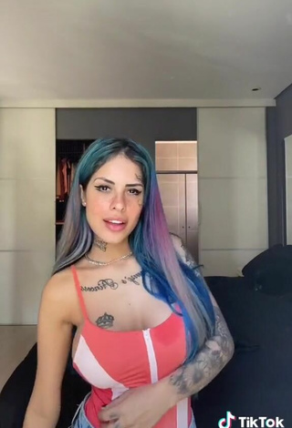 MC Tati Zaqui (@tatizaqui) #sexy  «eu não criei a trend não né? Um...»