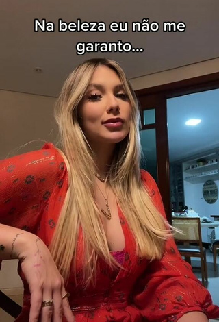 Virgínia Fonseca (@virginiafonseca) #cleavage  «Resenha q eu falo é no papo, na...»