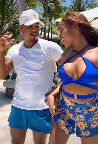 Ashley Montero (@ashlymontero) #cleavage  #bikini top  #blue bikini top  #shorts  #booty shaking  «@alexgarcia506 #ashmontero...»