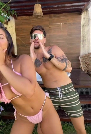 Ayarla Souza (@ayarla.souza) #bikini  #pink bikini  #cleavage  #twerk  «Oh Juliana  ❤️ @djlucca20»