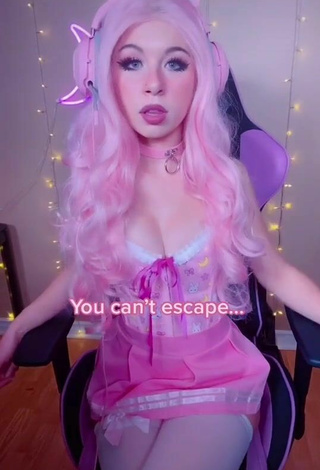 dessyyc (@dessyyc) #cleavage  #cosplay  #corset  #pink corset  «This song gives me so much...»
